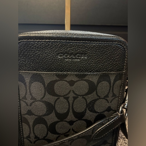 COACH SULLIVAN CROSSBODY IN SIGNATURE CANVAS - Picture 5 of 14